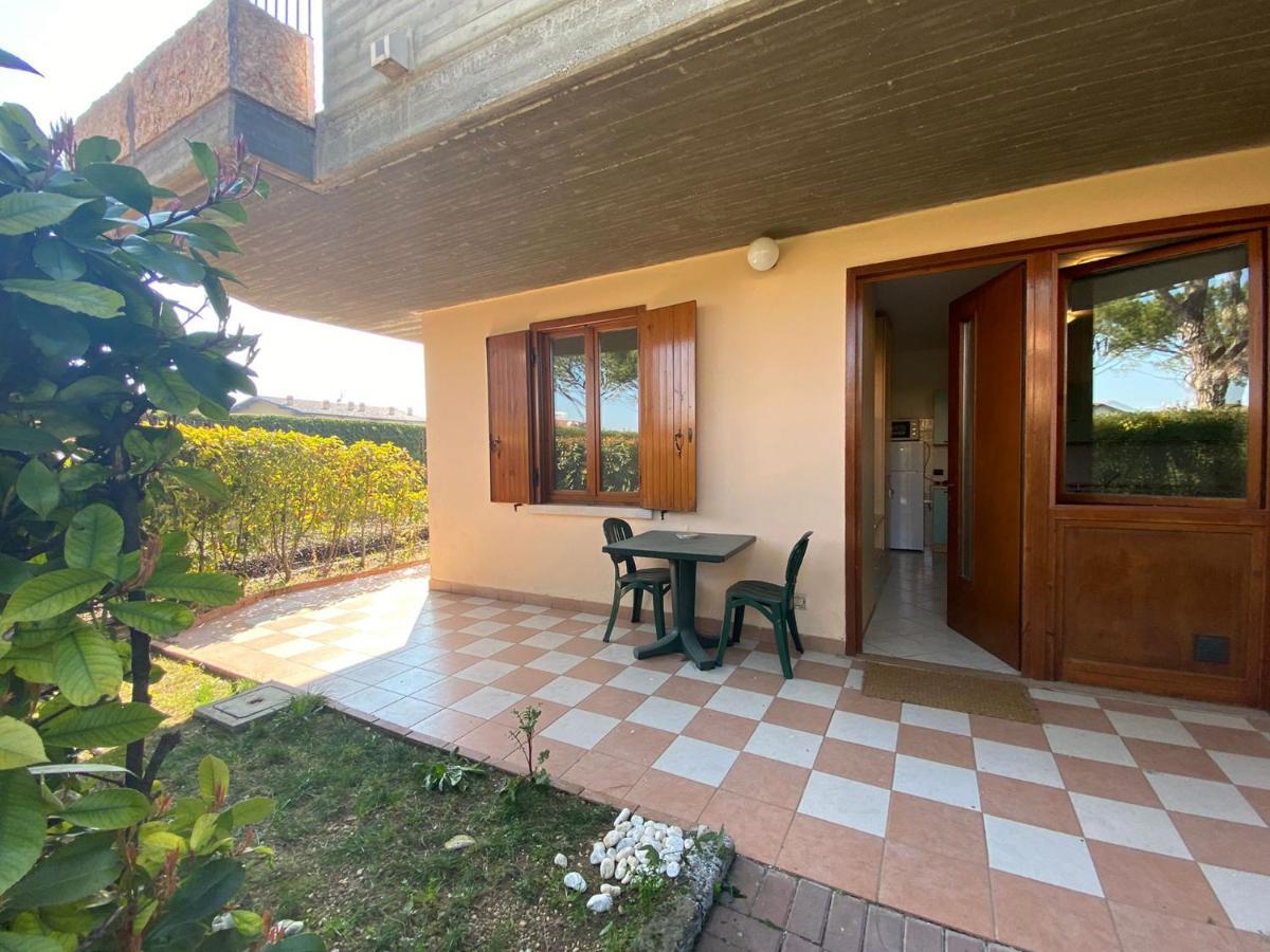 Apartment With Garden And Grill - Green Residence Sirmione 데센자노델가르다 외부 사진